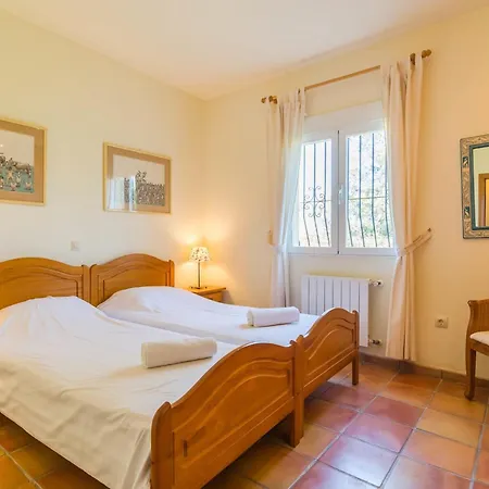 Belvilla By Oyo Casa Camelias *