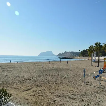 With Sea Breeze Charm Villa Cumbre del Sol
